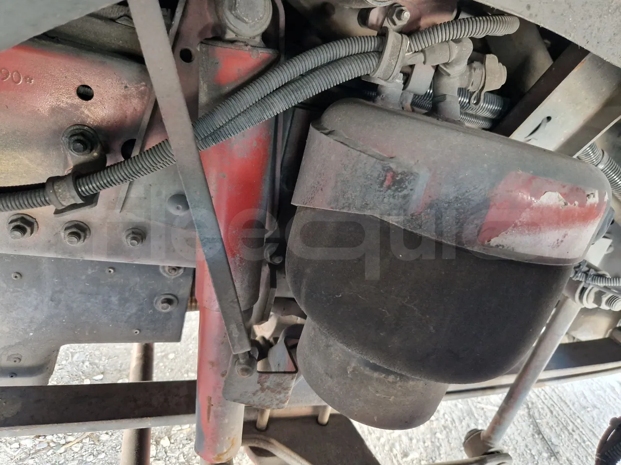 Iveco Mago2 A1AF11B/ Euro 3 - 154 Kw - 8,850 Mt - front shock absorbers right