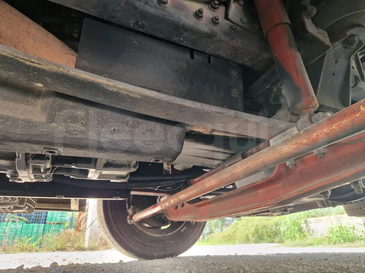 Iveco Mago2 A1AF11B/ Euro 3 - 154 Kw - 8,850 Mt - front axle left side