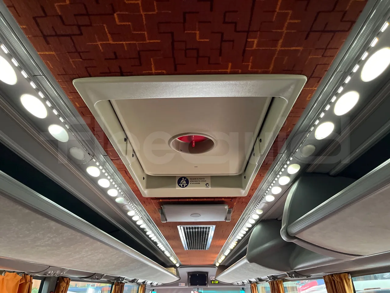 Irisbus 397E.12 397E.12 - Euro5 - 279kW - 12.410mt - roof hatch 2