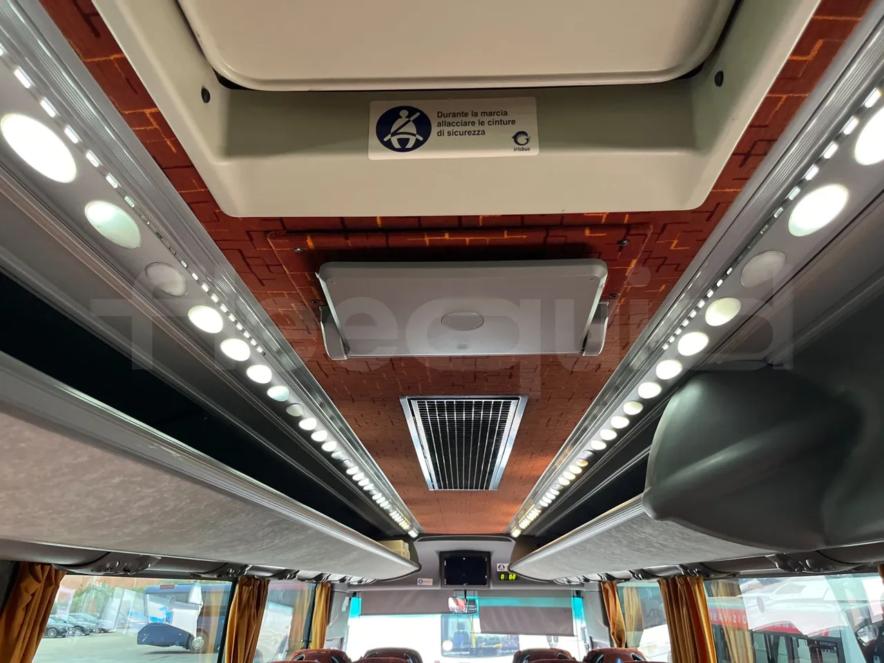 Irisbus 397E.12 397E.12 - Euro5 - 279kW - 12.410mt - monitor detail photo