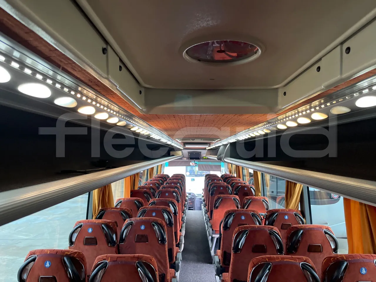 Irisbus 397E.12 397E.12 - Euro5 - 279kW - 12.410mt - overhead compartments photo