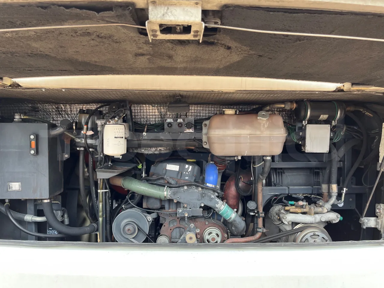 Irisbus 397E.12 397E.12 - Euro5 - 279kW - 12.410mt - rear hatch open