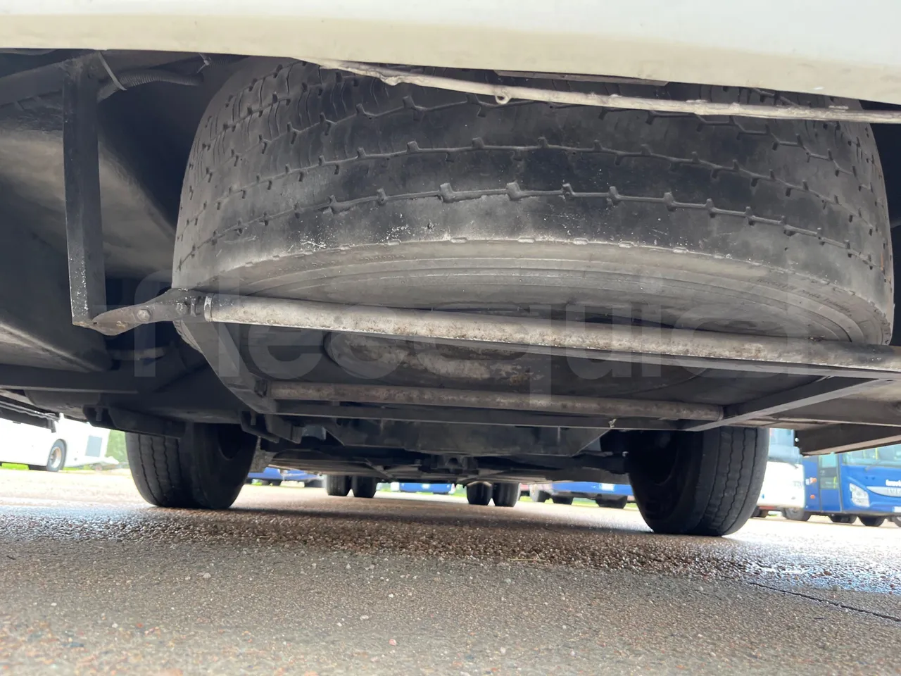 Irisbus 397E.12 397E.12 - Euro5 - 279kW - 12.410mt - front undercarriage from front