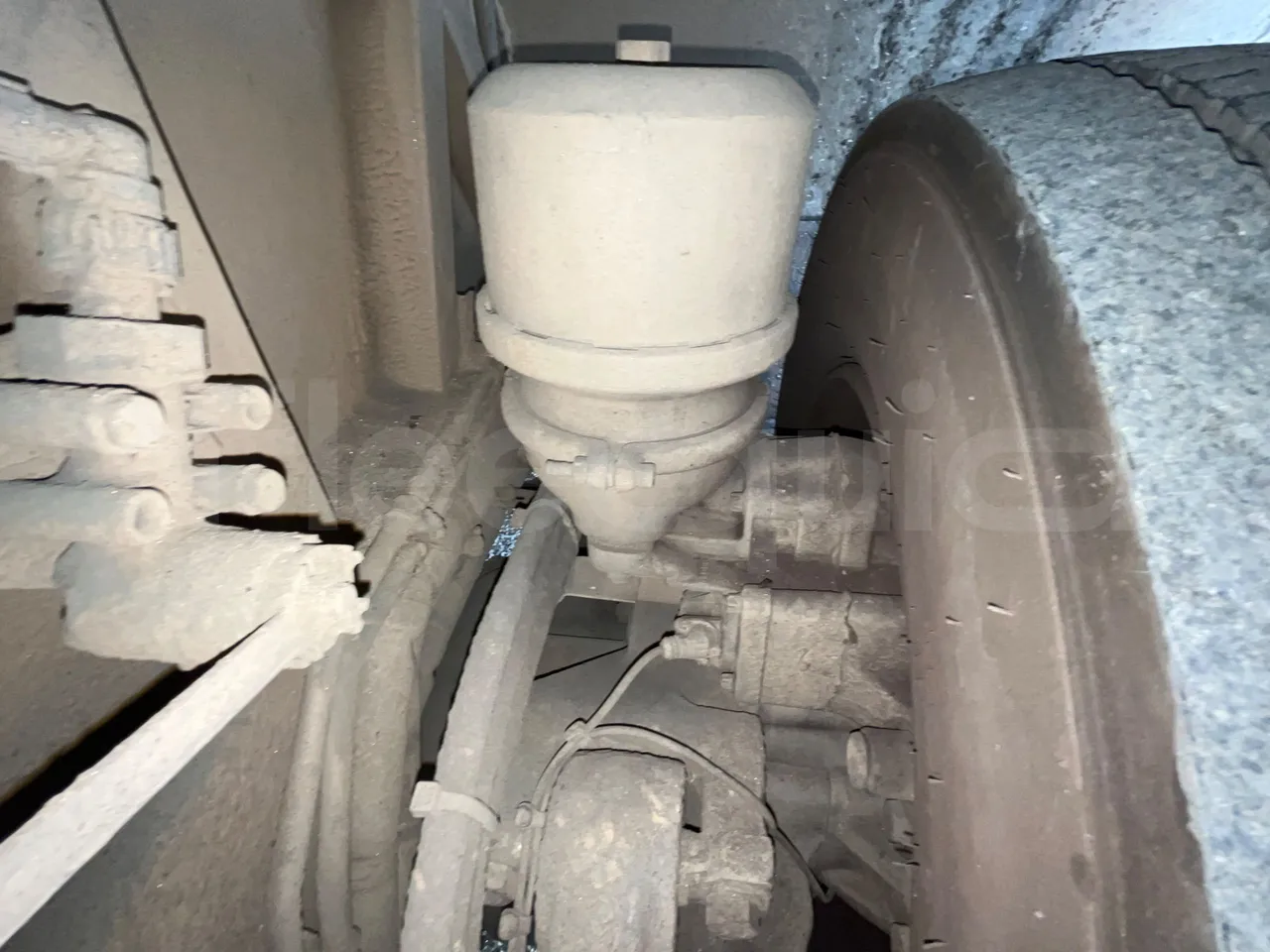Mercedes-Benz Citaro - Second Axle Caliper Brakes Left Side