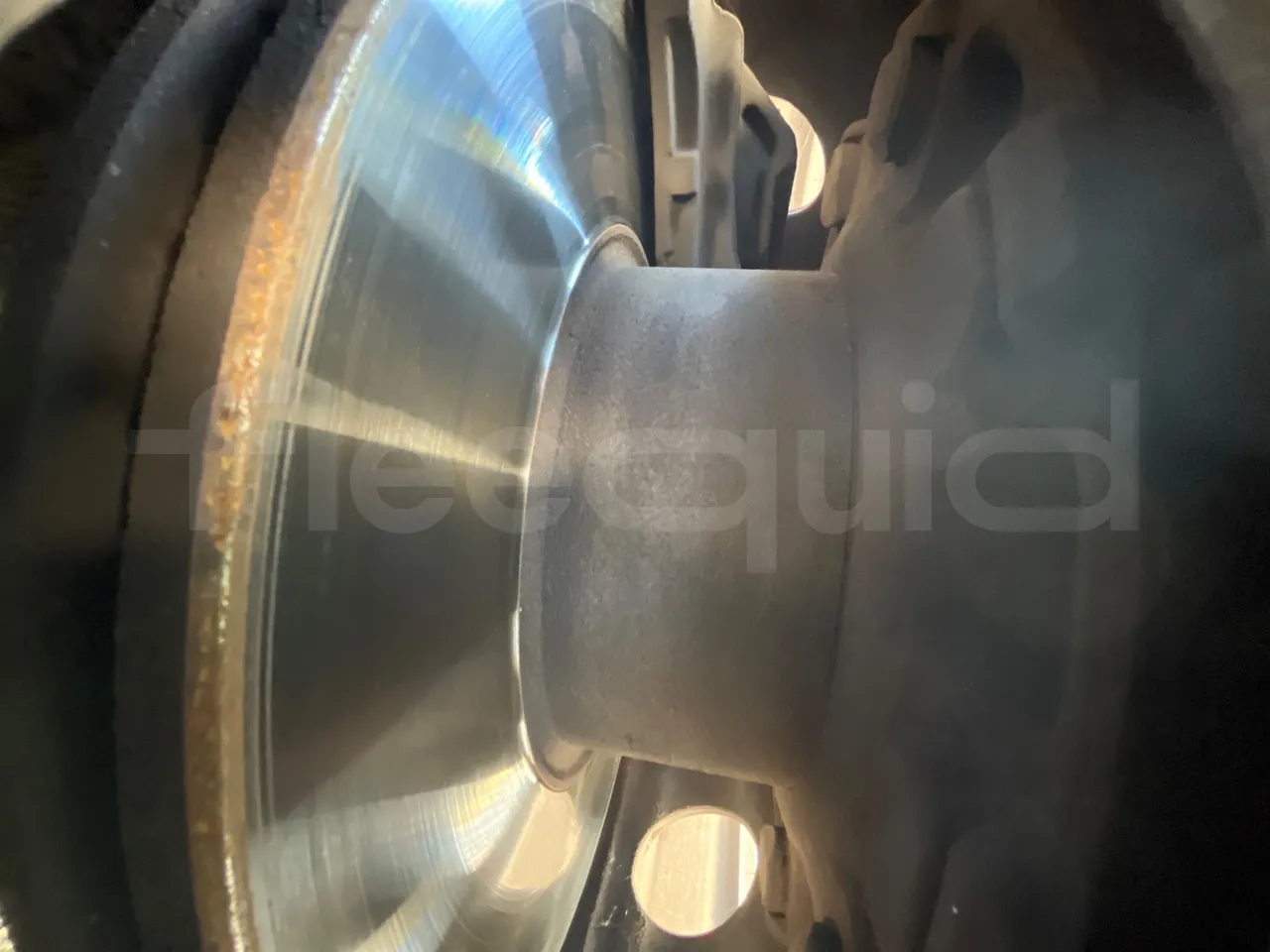 Mercedes-Benz Citaro - First Axle Discs Right Side