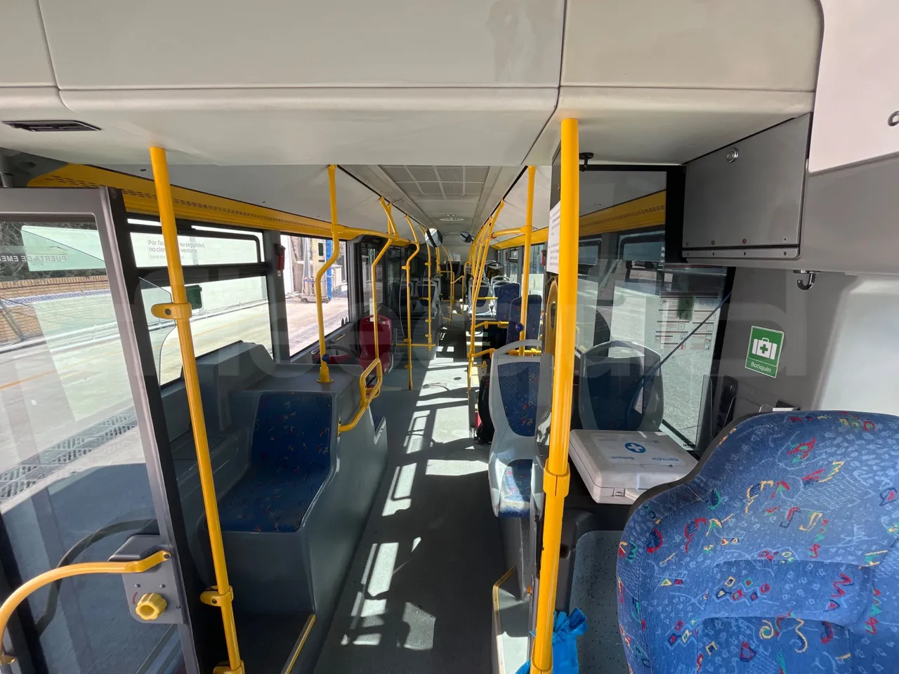 Mercedes-Benz Citaro - handrails photo
