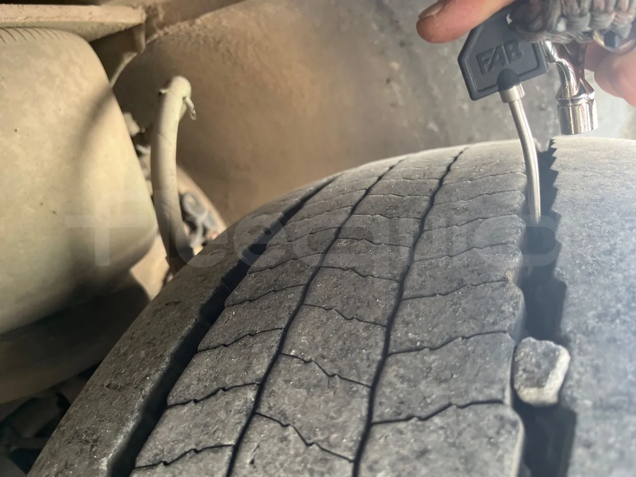 Mercedes-Benz Citaro - First Axle Left Side: Tyre Size