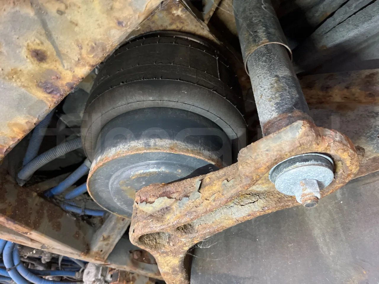 Solaris Urbino 12 - Euro5 - 231kW - 12mt - axel 2 air springs 2 right