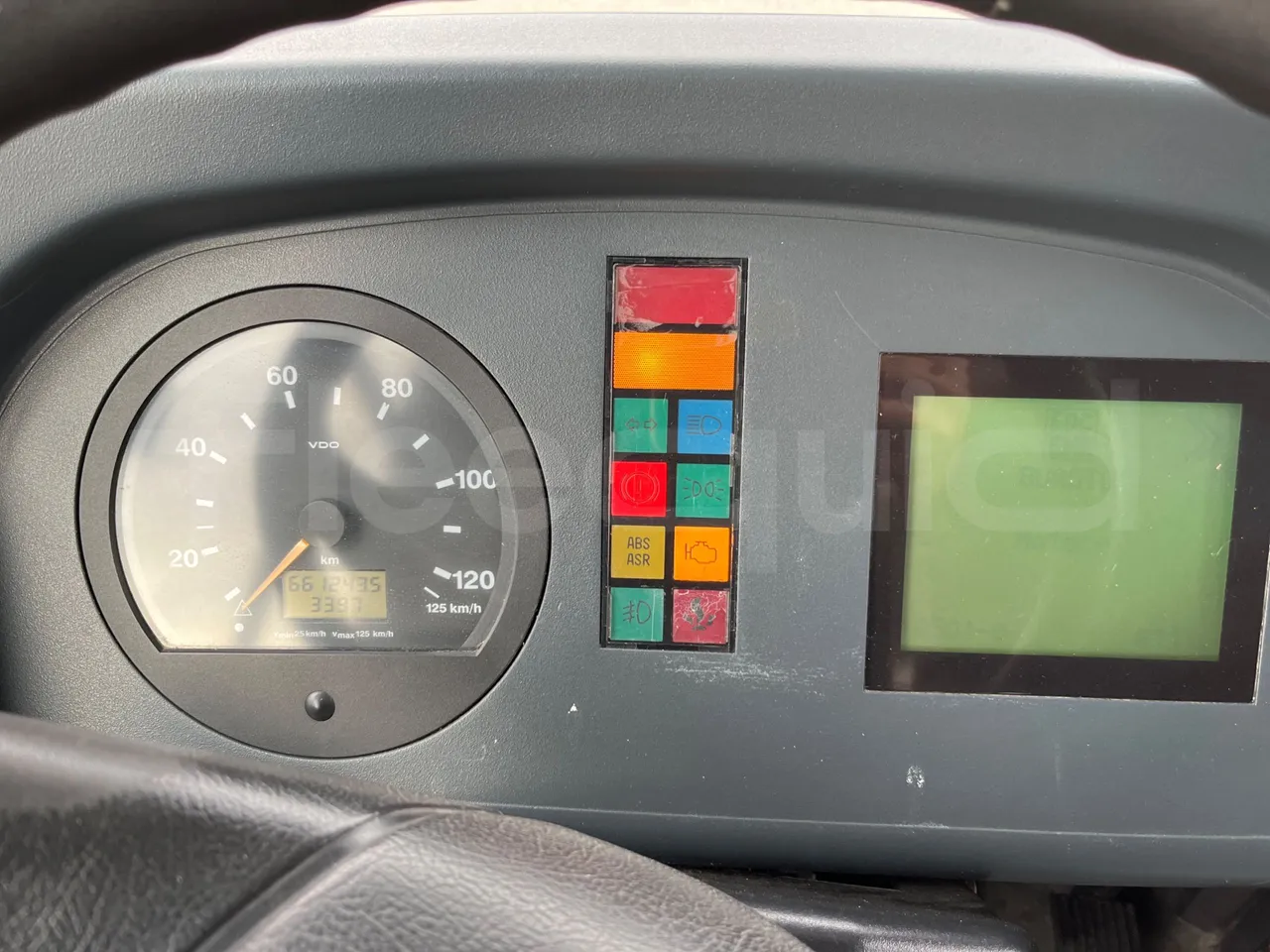 Solaris Urbino 12 - Euro5 - 231kW - 12mt - dashboard lights on