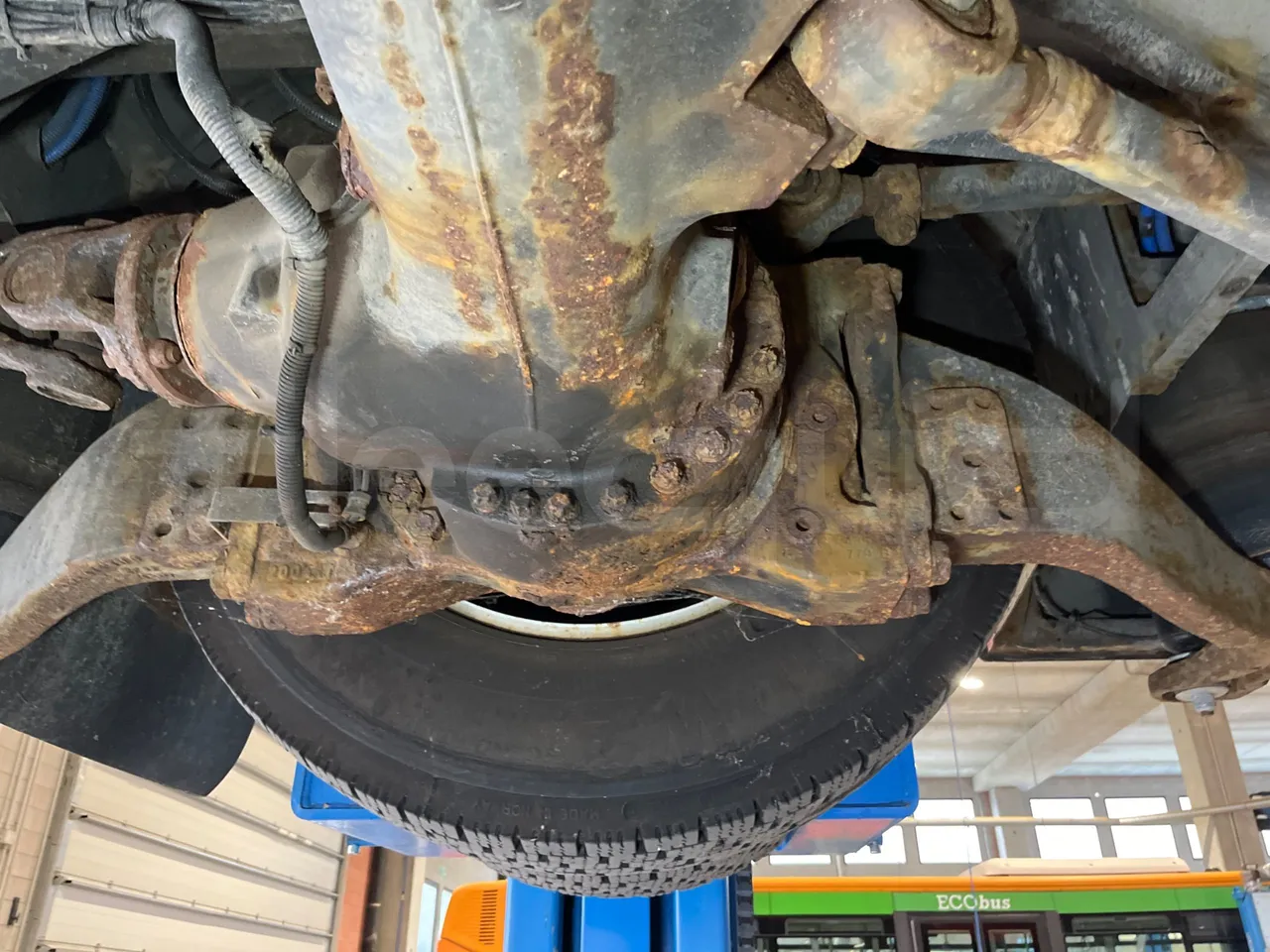 Solaris Urbino 12 - Euro5 - 231kW - 12mt - differential photo