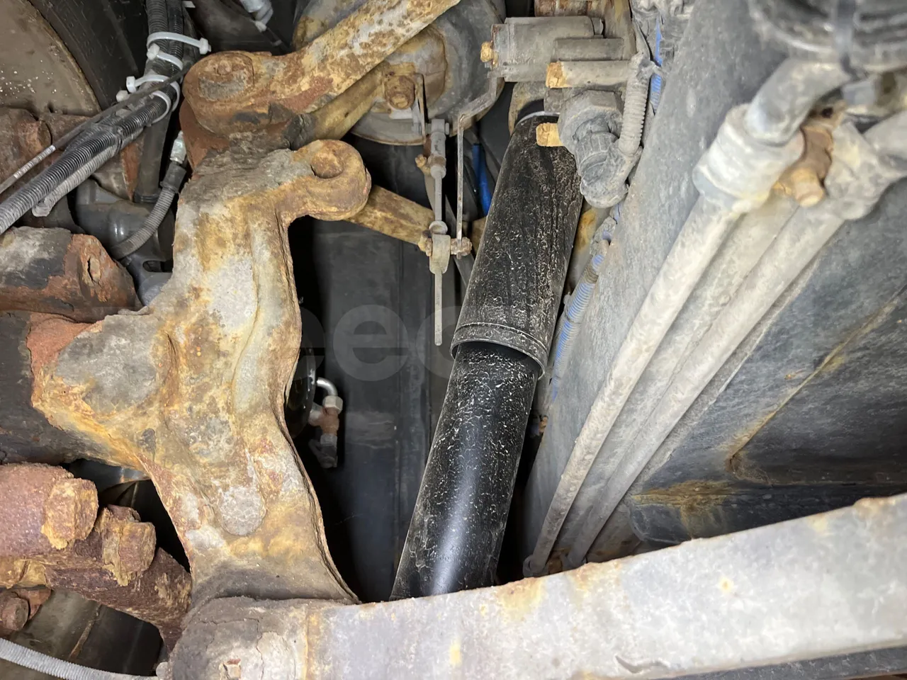 Solaris Urbino 12 - Euro5 - 231kW - 12mt - front shock absorbers left