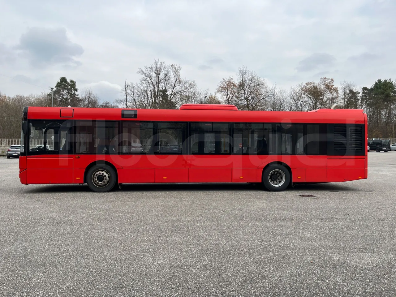 Solaris Urbino 12 - Euro5 - 231kW - 12mt - left side photo