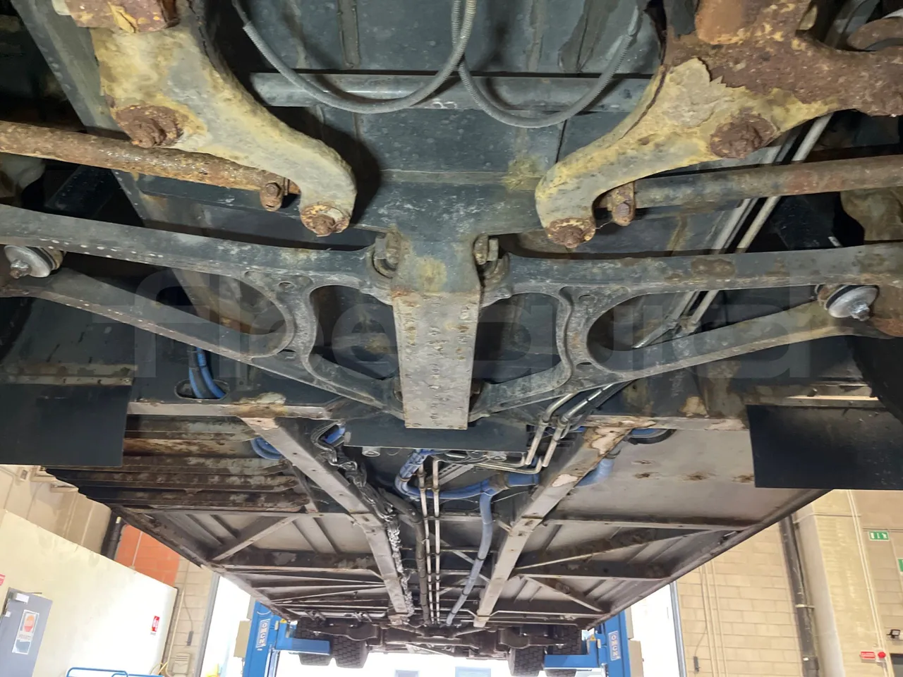 Solaris Urbino 12 - Euro5 - 231kW - 12mt - front axle central