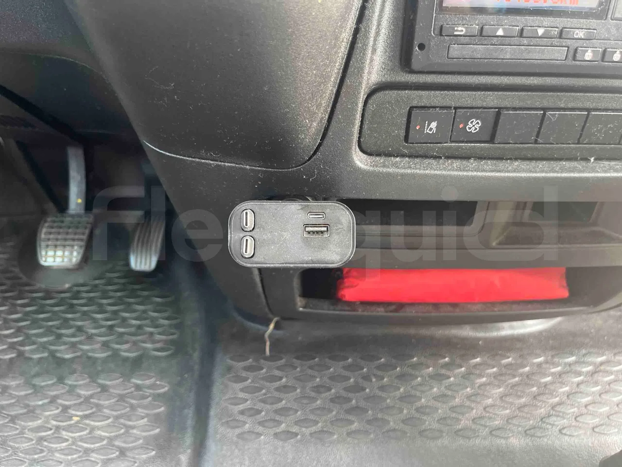 Iveco Daily A50 S30 VI - Euro6 - 132kW - 7.168mt - onboard devices 2