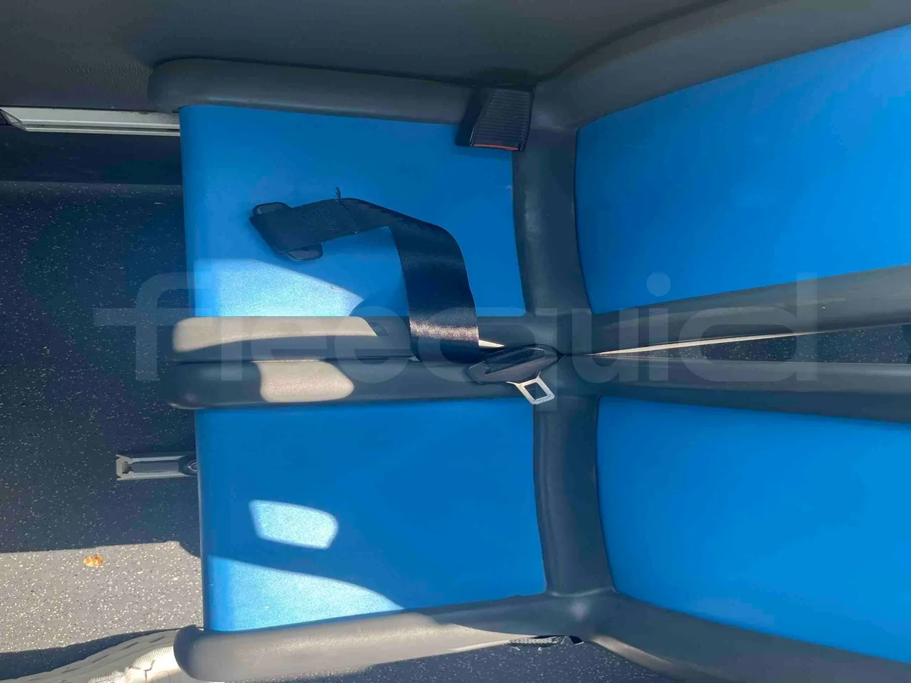 Iveco Daily A50 S30 VI - Euro6 - 132kW - 7.168mt - central seat safety belt