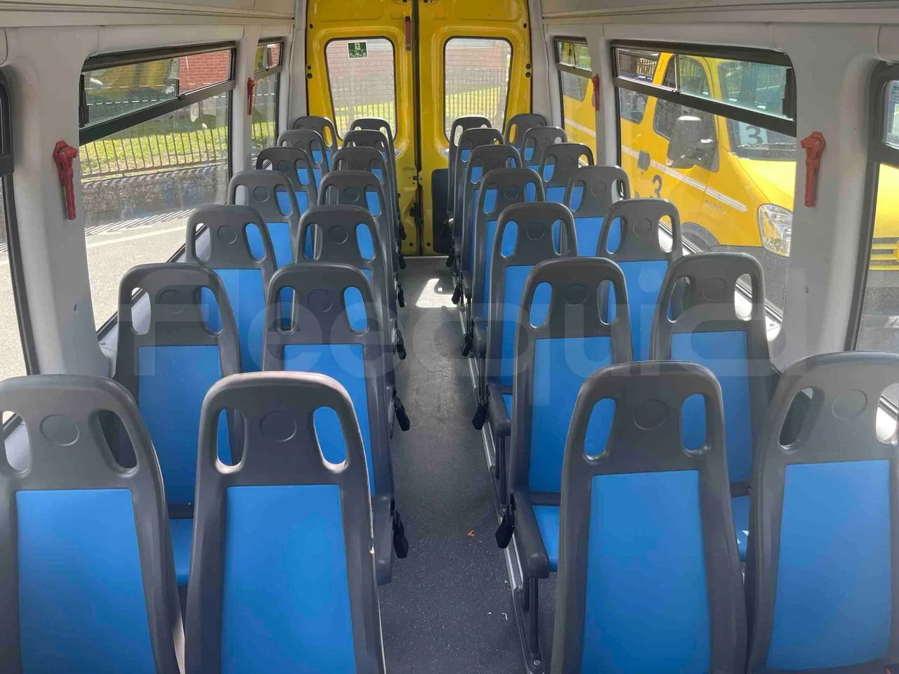 Iveco Daily A50 S30 VI - Euro6 - 132kW - 7.168mt - handrails photo