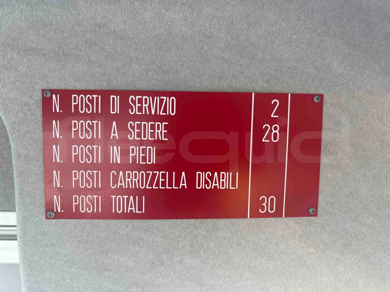Iveco Daily A50 S30 VI - Euro6 - 132kW - 7.168mt - seat plate photo