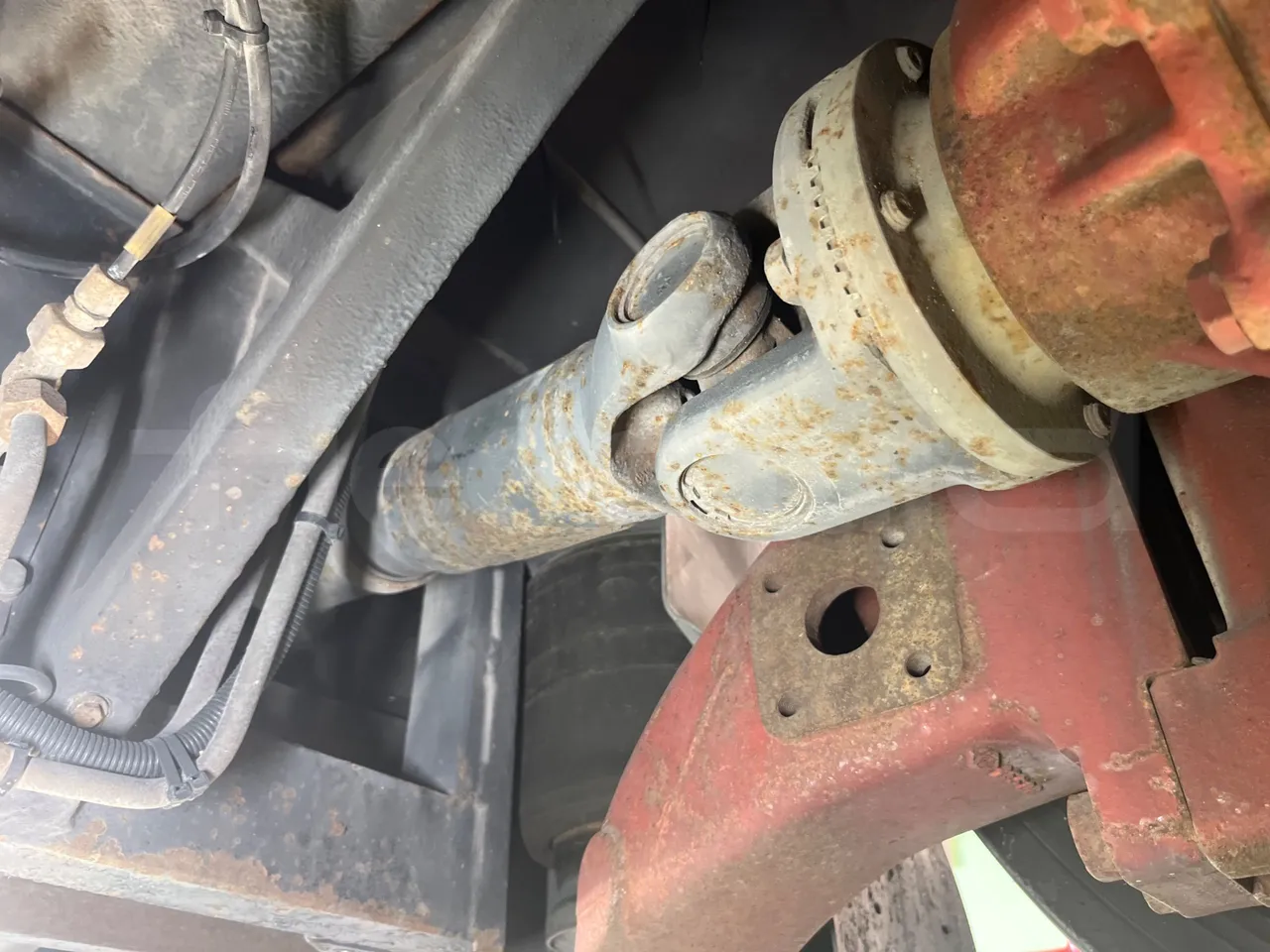 BredaMenarinibus Vivacity Plus C - Euro5 - 161kW - 8mt - driveshaft photo