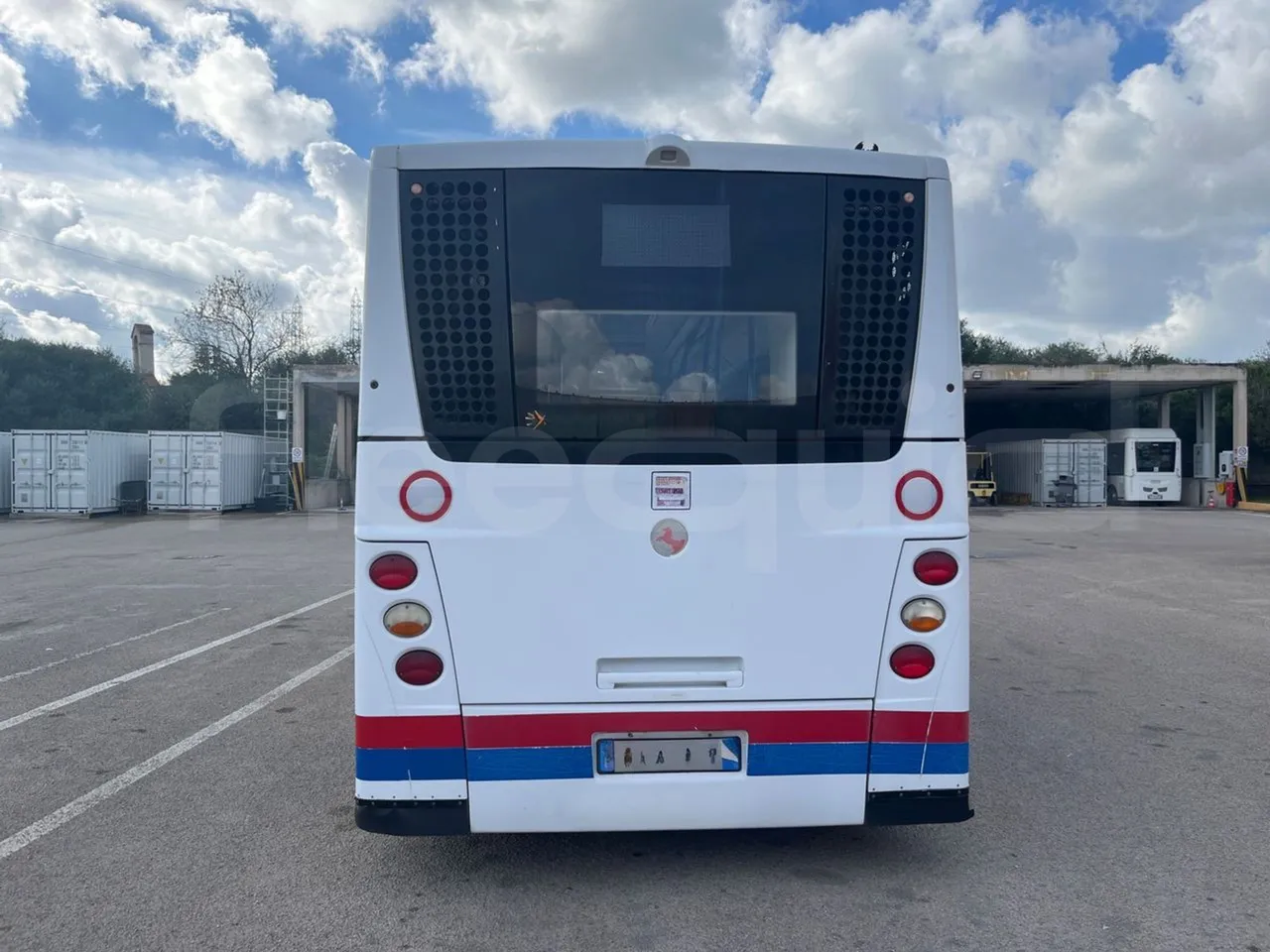 BredaMenarinibus Vivacity Plus C - Euro5 - 161kW - 8mt - rear hatch closed