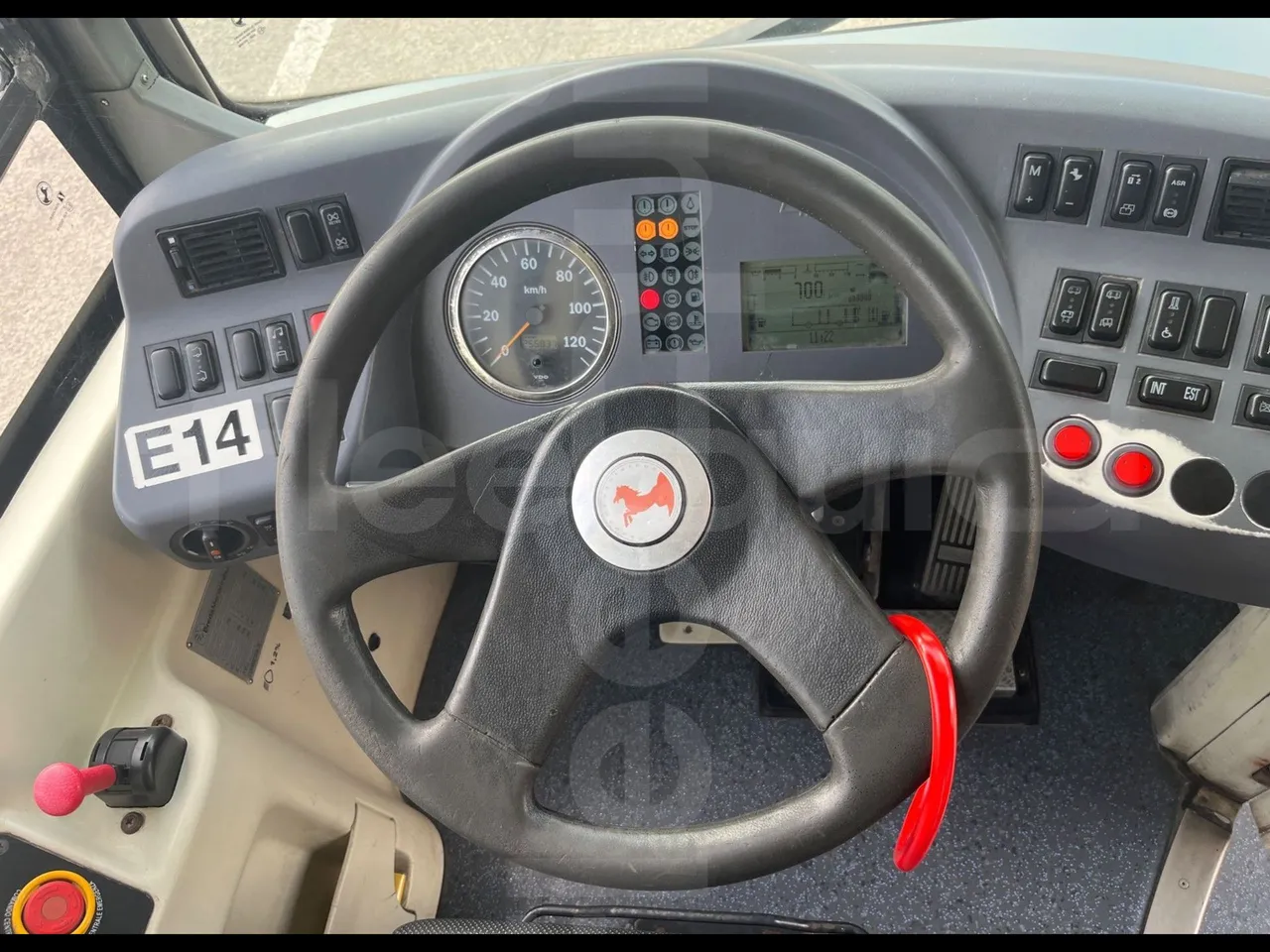 BredaMenarinibus Vivacity Plus C - Euro5 - 161kW - 8mt - steering wheel photo