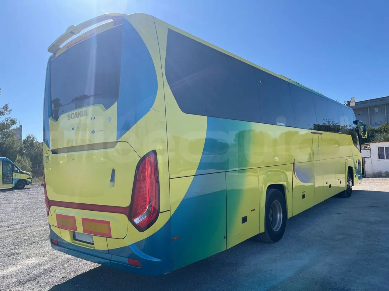 Scania Touring HD Touring HD - Euro6 - 302kW - 12.860 mt - 3/4 right rear doors closed