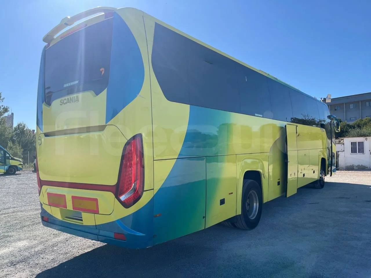Scania Touring HD Touring HD - Euro6 - 302kW - 12.860 mt - 3/4 right rear doors open