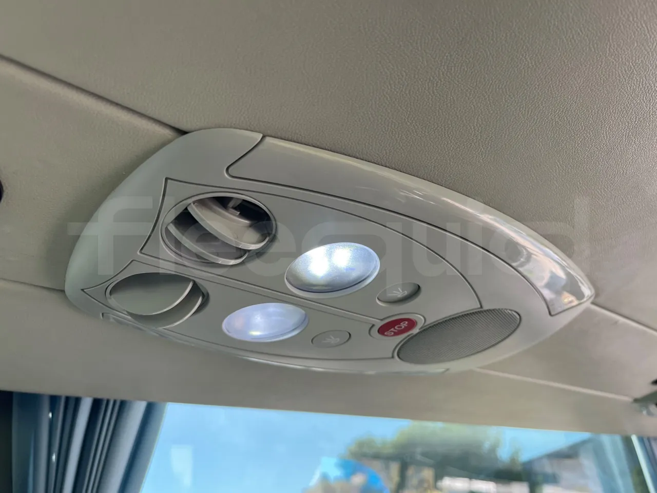 Scania Touring HD Touring HD - Euro6 - 302kW - 12.860 mt - mesh detail photo