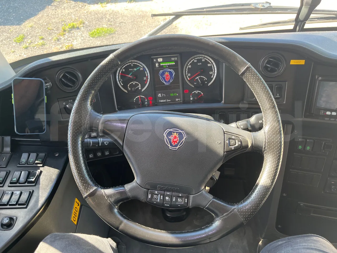 Scania Touring HD Touring HD - Euro6 - 302kW - 12.860 mt - steering wheel photo