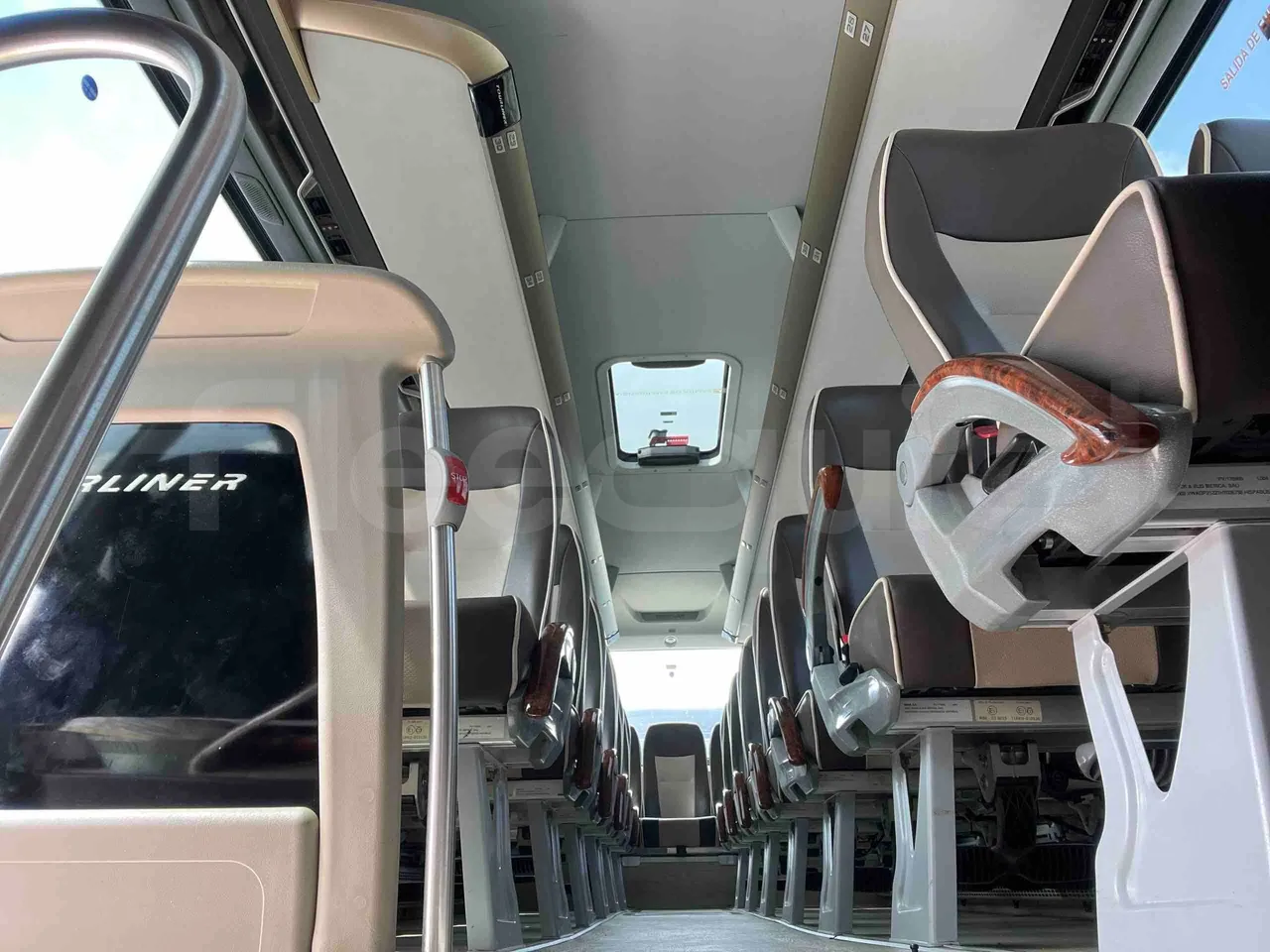 Neoplan Tourliner - Seats Bracket