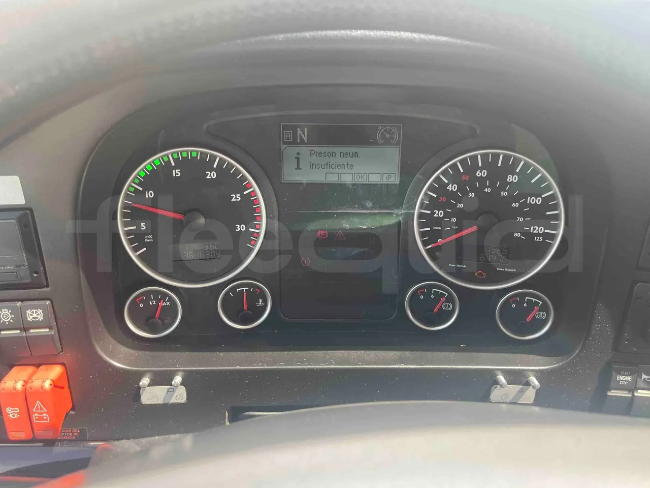 Neoplan Tourliner - Dashboard Engine On