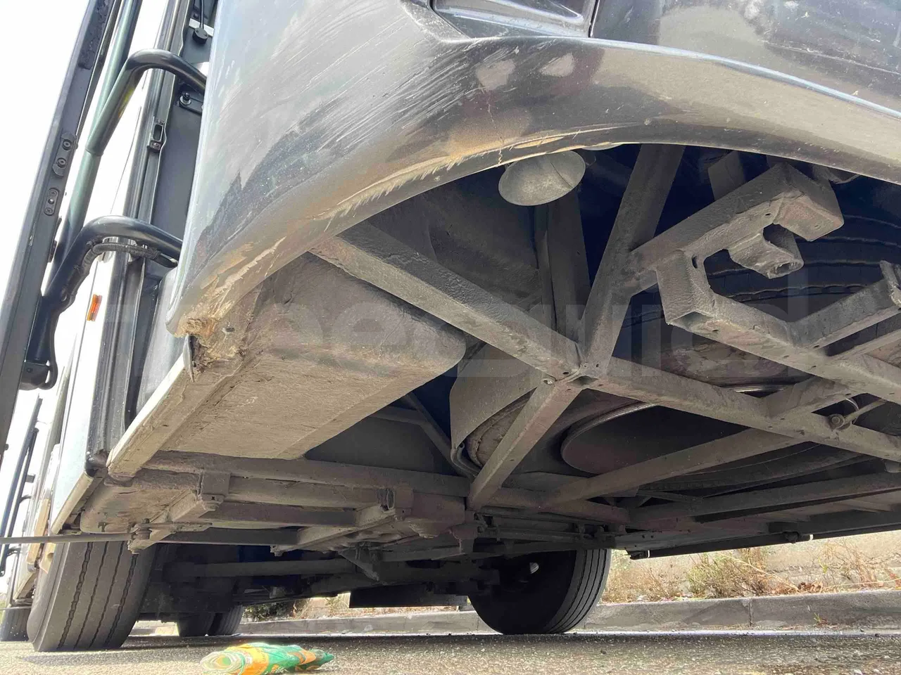 Neoplan Tourliner - First Axle Brake Calipers Right Side