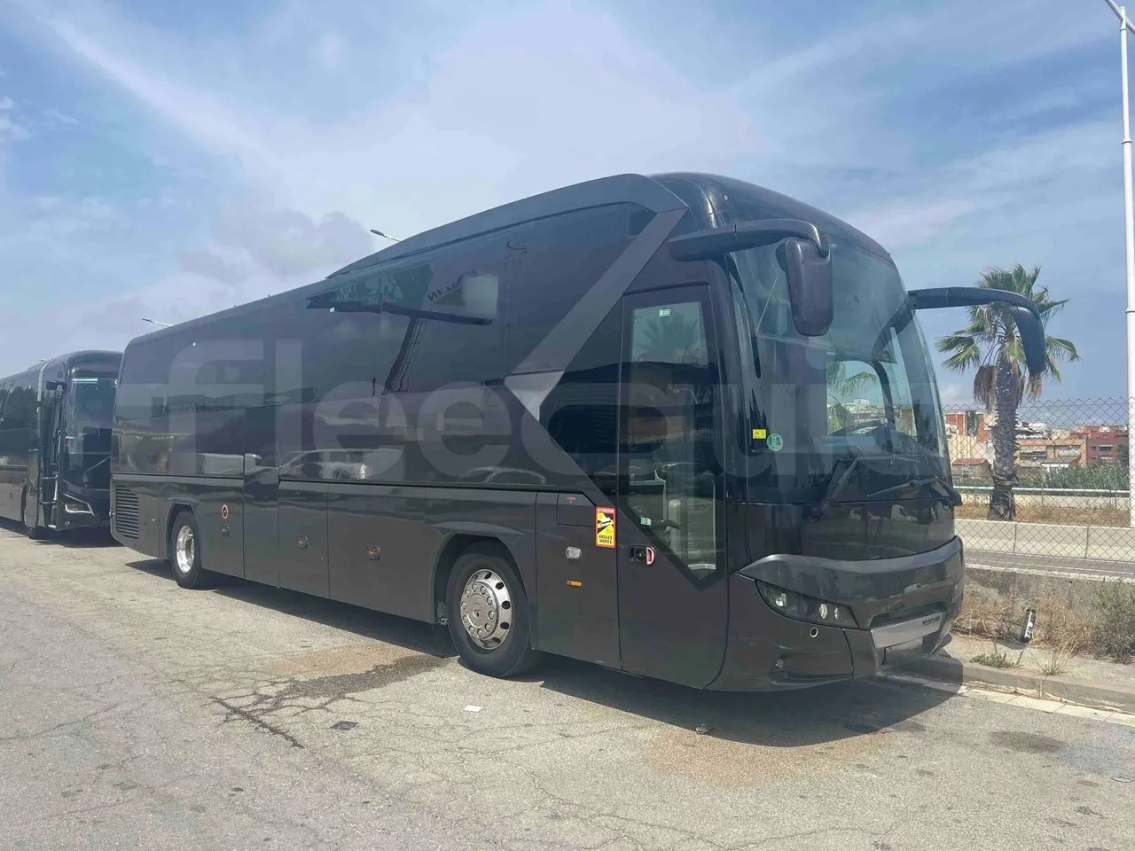 Neoplan Tourliner - Front