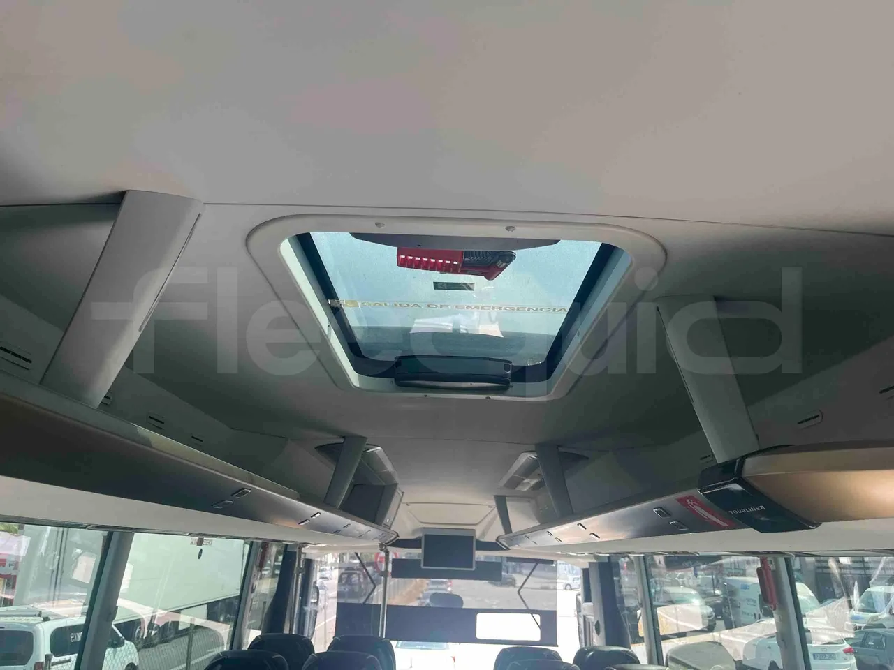 Neoplan Tourliner - Roof Hatch 2