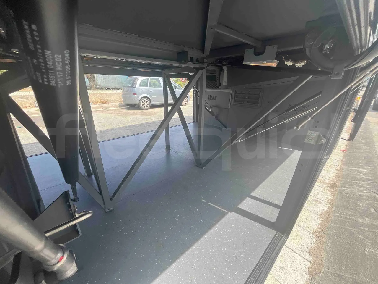 Neoplan Tourliner - Luggage