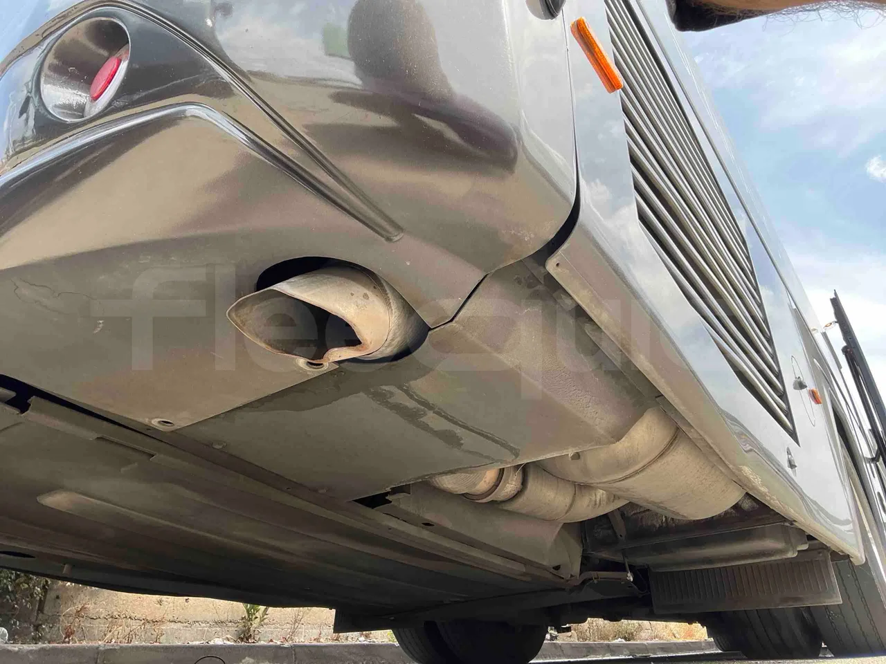 Neoplan Tourliner - Second Axle Shock Absorbers Right Side