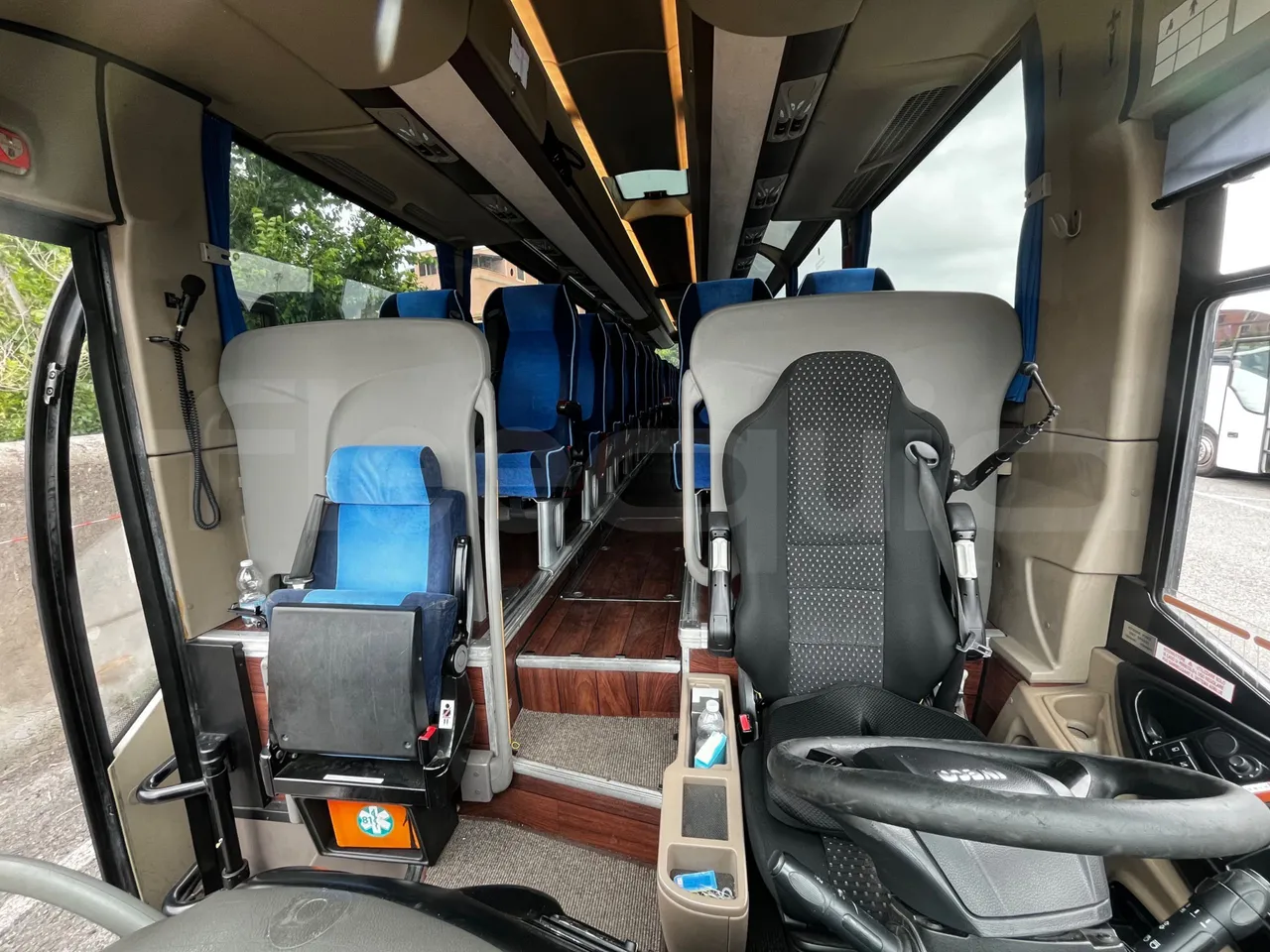 Iveco Magelys - buttons panels on