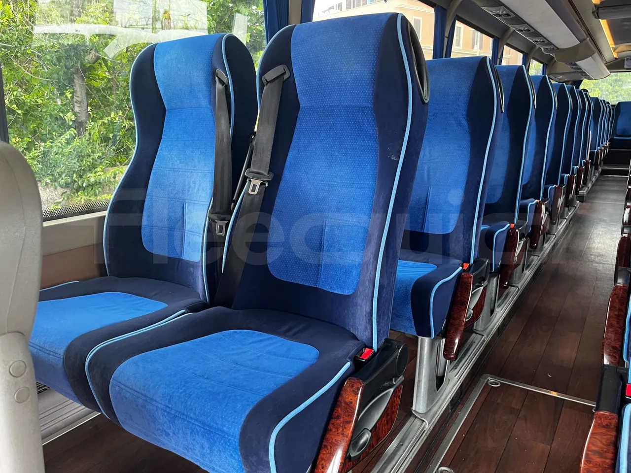 Iveco Magelys - folding seat photo