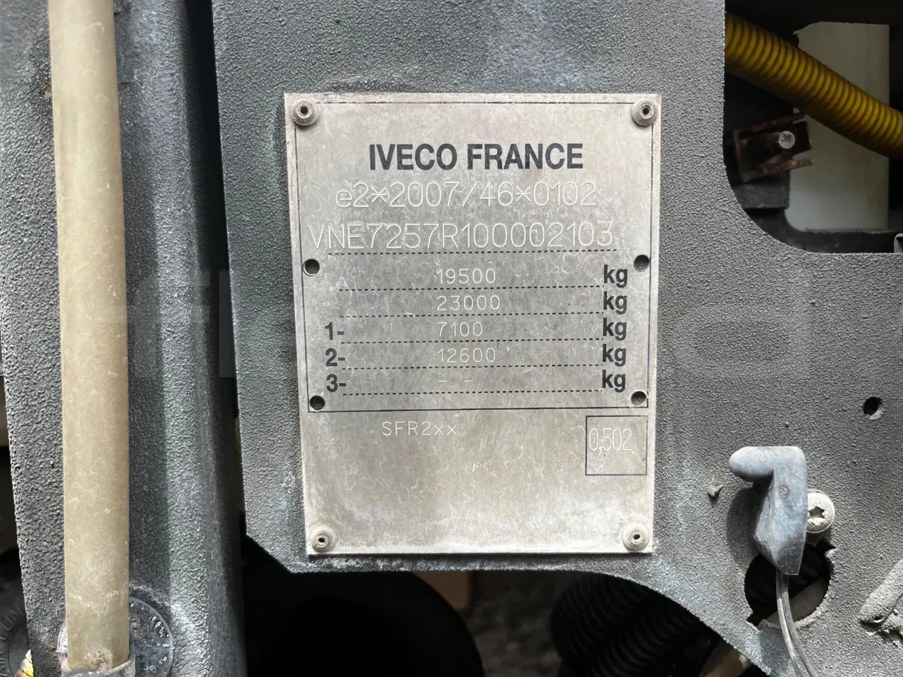 Iveco Magelys - vehicle plate photo