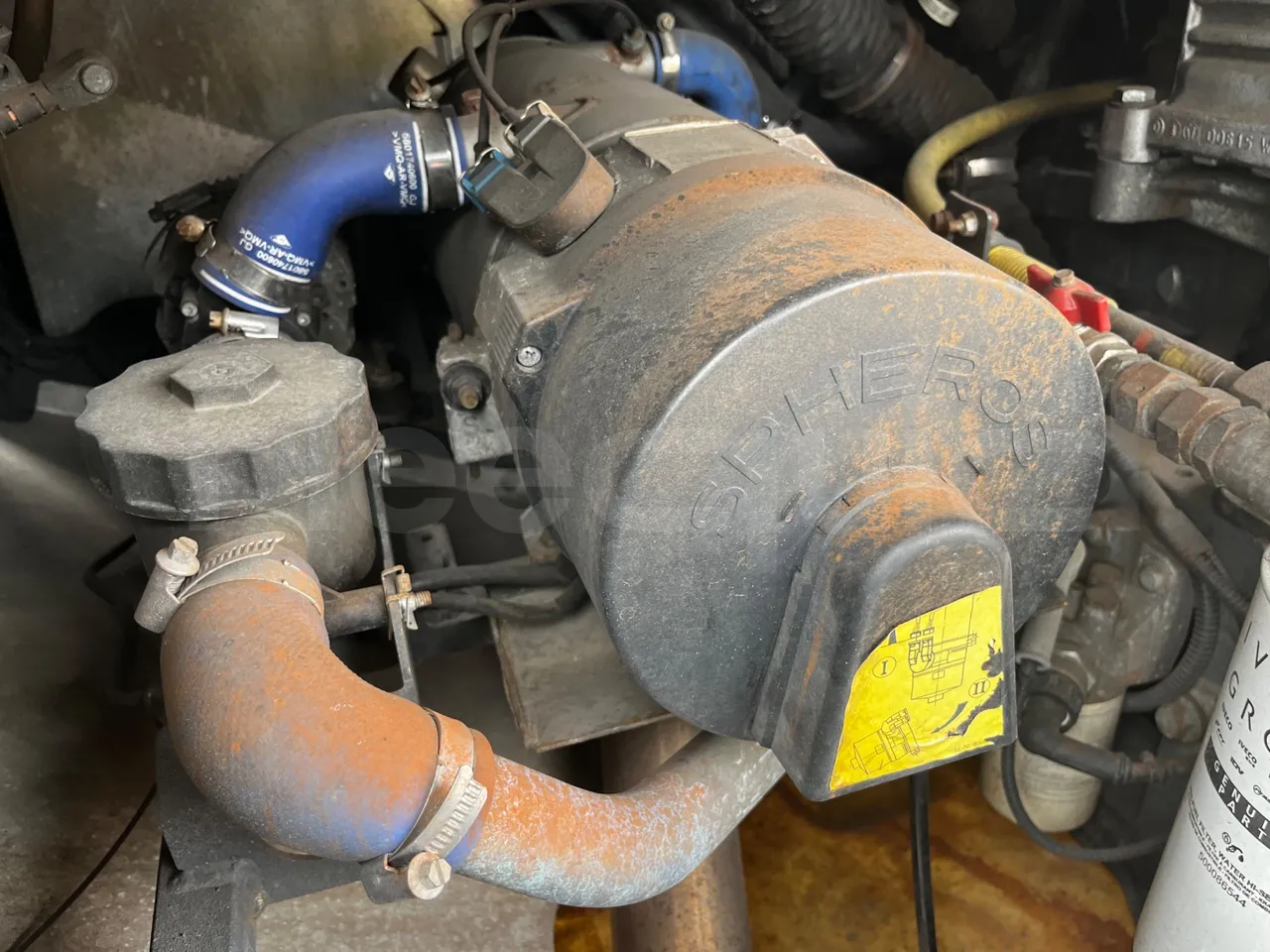 Iveco Magelys - preheater webasto photo