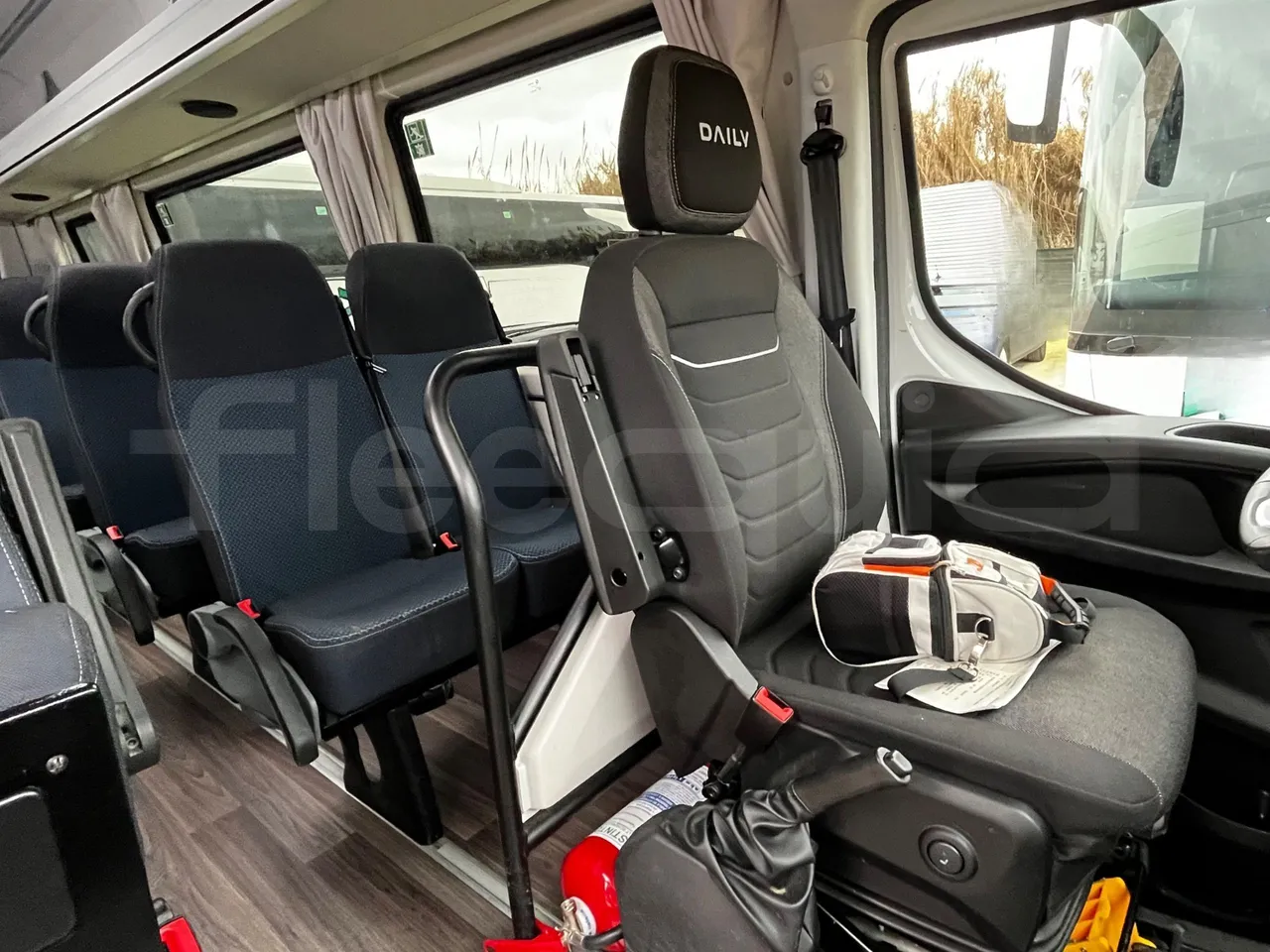 Iveco Daily A65C18 - EUR6 - 129kW - 7.686m - forward view all seats last row height
