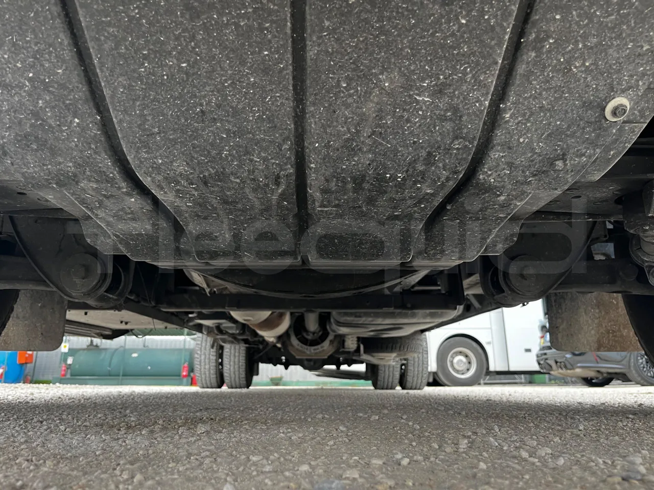 Iveco Daily A65C18 - EUR6 - 129kW - 7.686m - front undercarriage from front