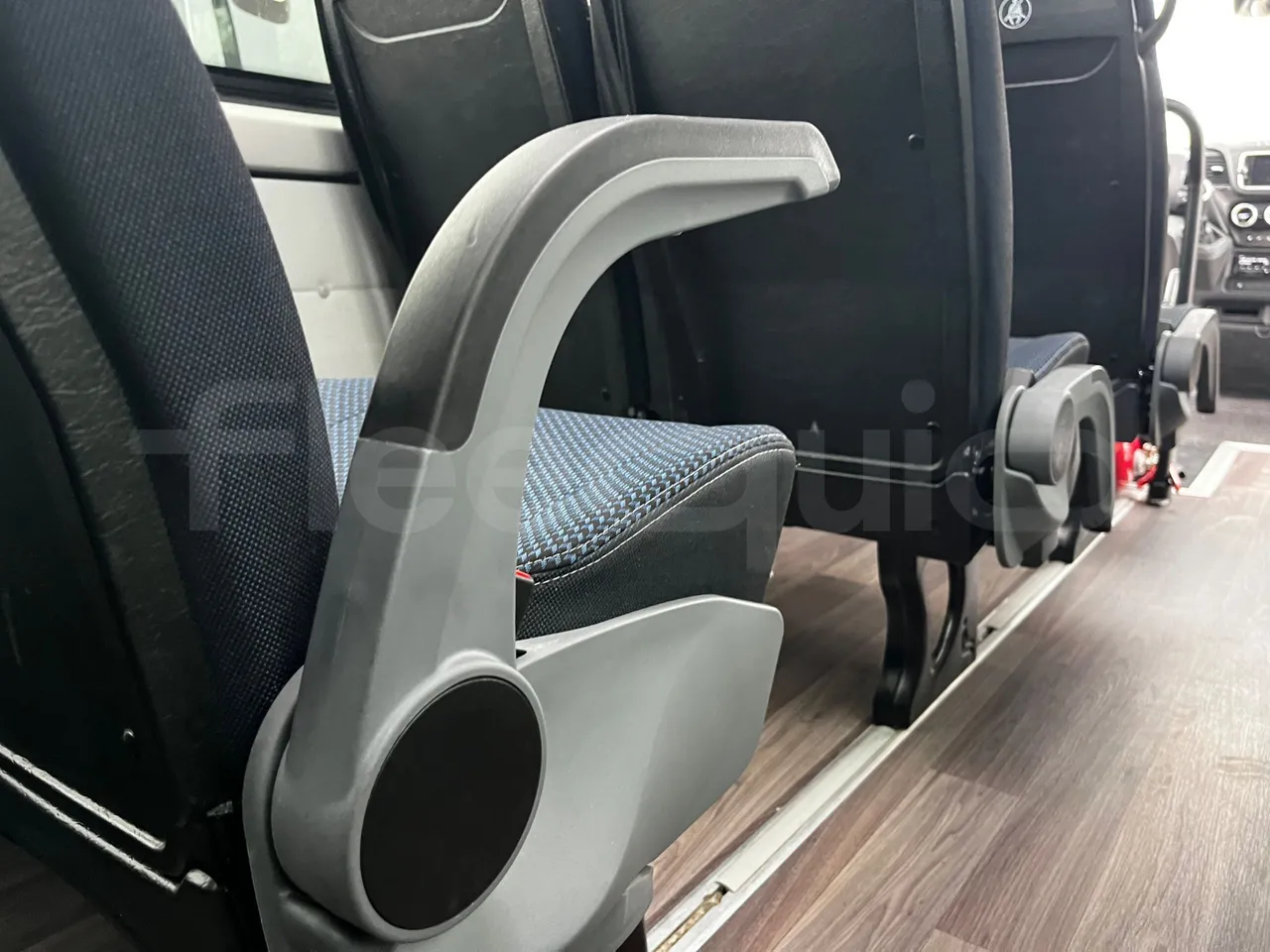 Iveco Daily A65C18 - EUR6 - 129kW - 7.686m - turntable internal (18m)