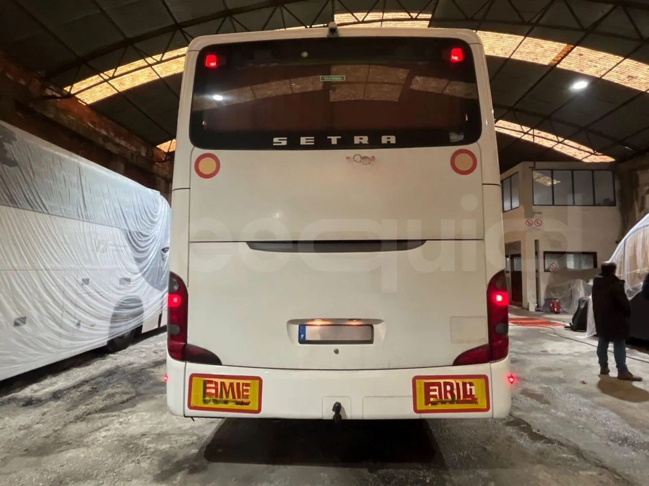 Setra S416 GT-HD - Euro5 - 315kW - 13.020mt - rear hatch closed