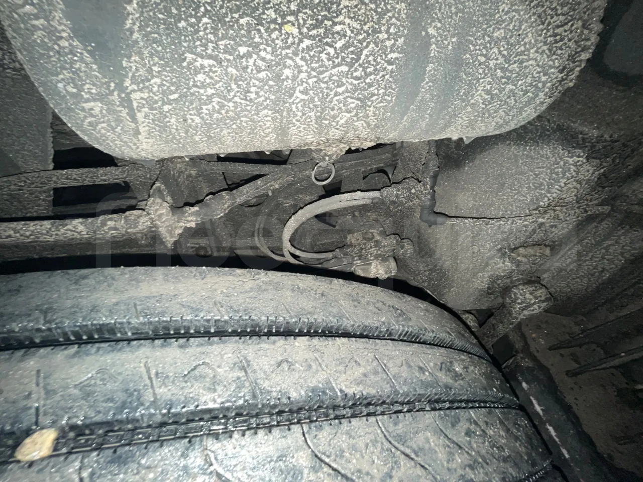 Setra S416 GT-HD - Euro5 - 315kW - 13.020mt - axel 3 shock absorbers 1 left