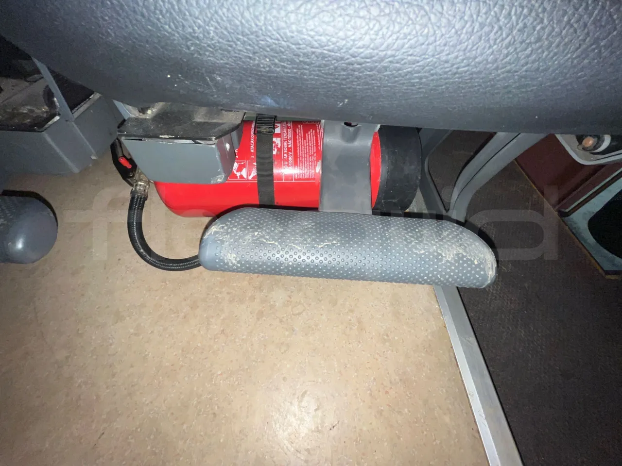 Setra S416 GT-HD - Euro5 - 315kW - 13.020mt - table detail photo