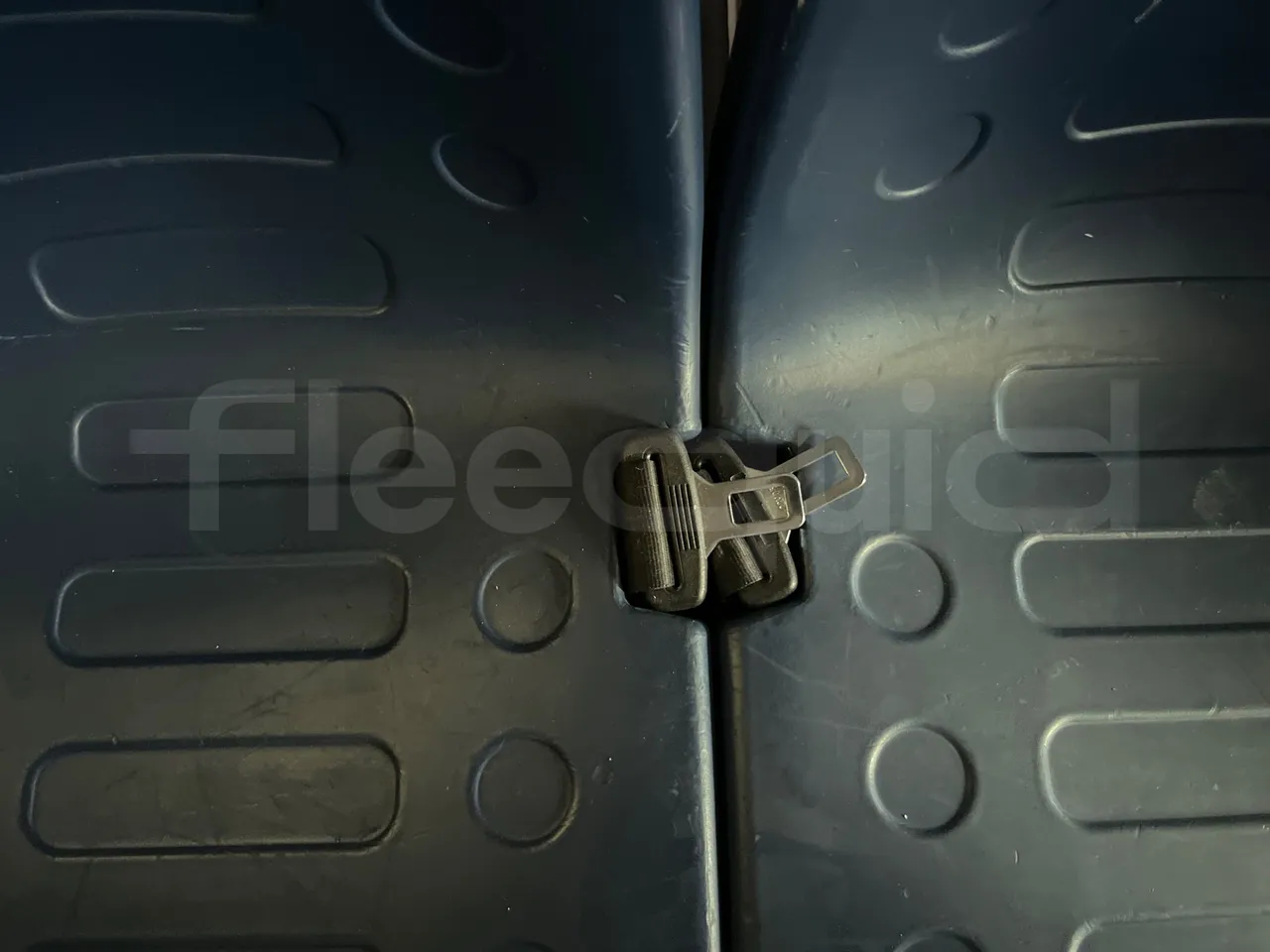 King Long XMQ6800 2AL1AA2B-EUR5-148Kw-7,995m - central seat safety belt