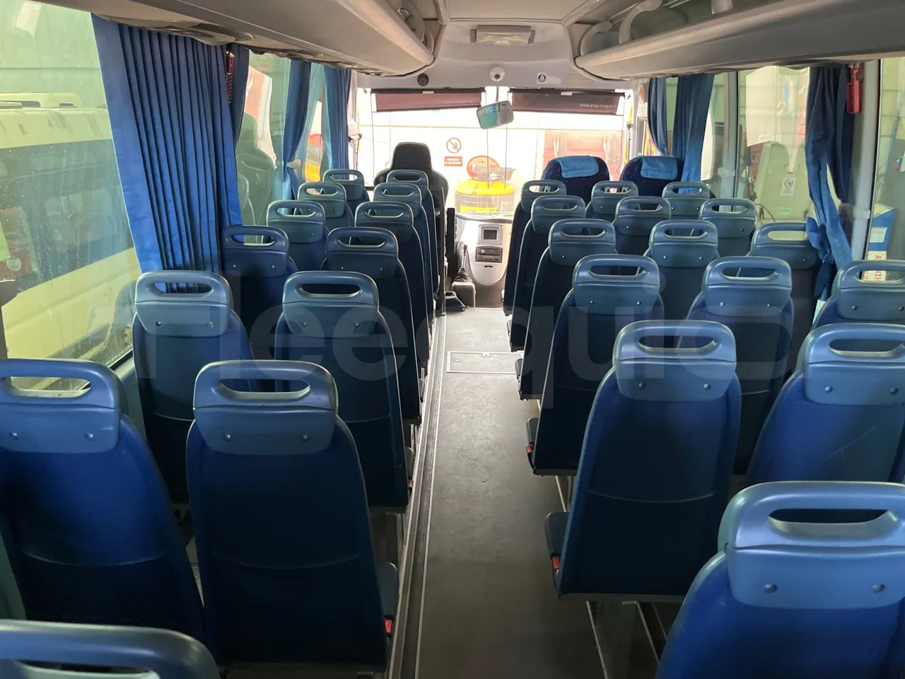 King Long XMQ6800 2AL1AA2B-EUR5-148Kw-7,995m - forward view all seats last row height
