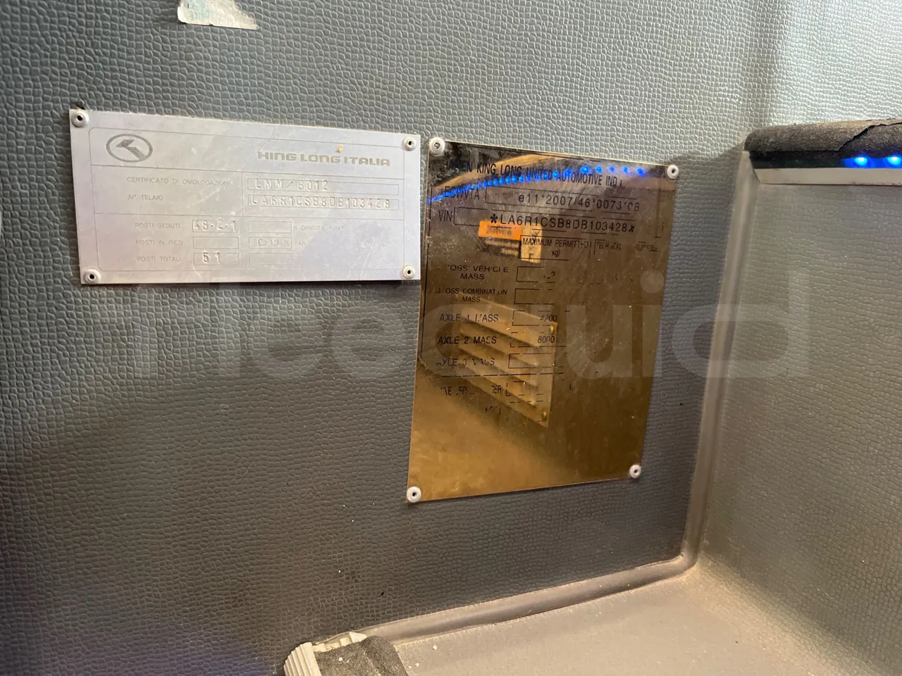 King Long XMQ6800 2AL1AA2B-EUR5-148Kw-7,995m - vehicle plate photo