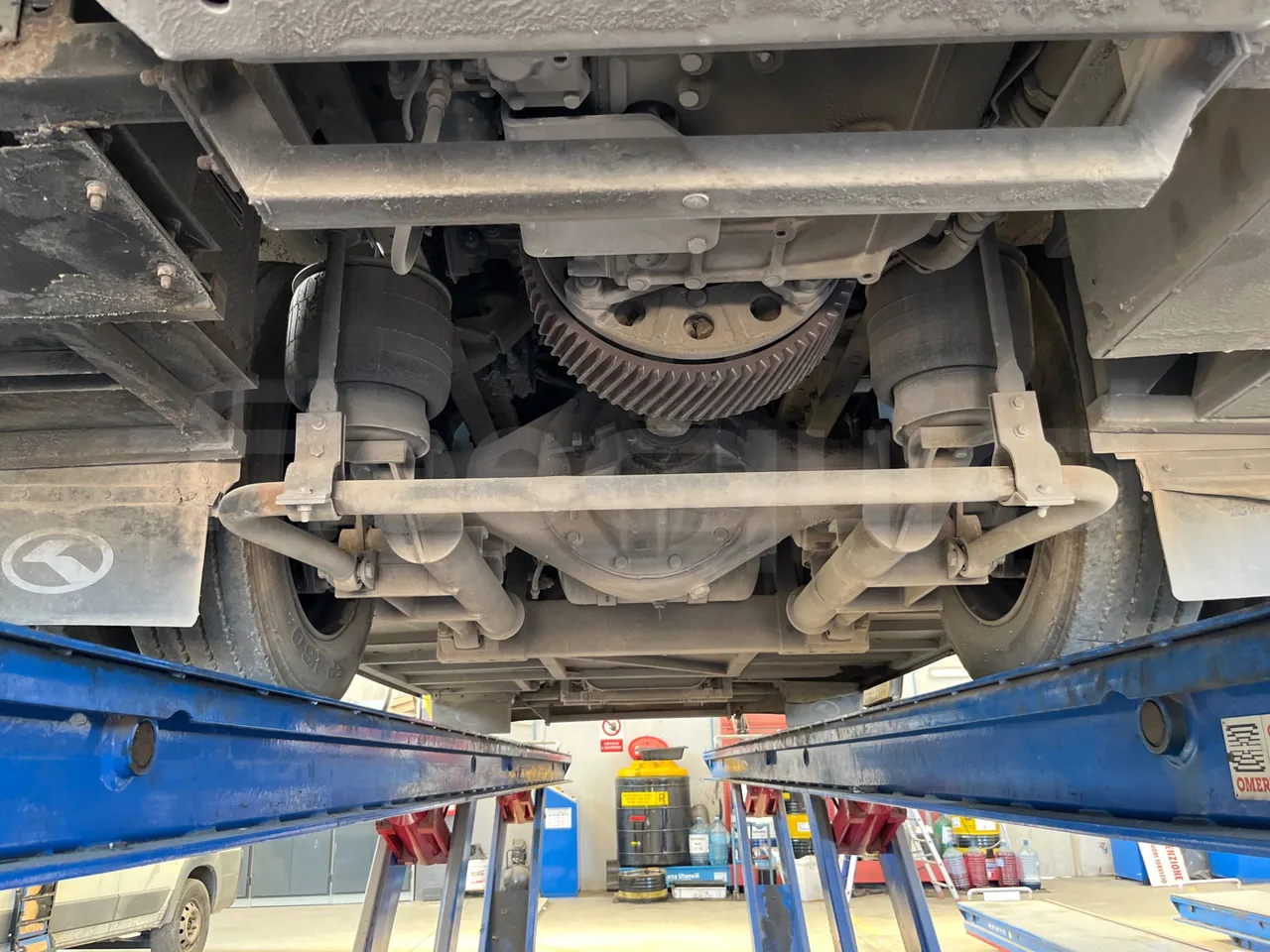 King Long XMQ6800 2AL1AA2B-EUR5-148Kw-7,995m - axle 3 central