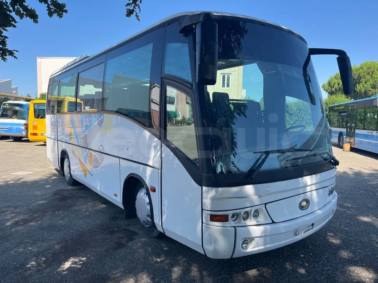 Beulas Man Midistar 11 220HOCL/Euro2 -162Kw-8,665 Mt - 3/4 front right doors (mandatory for bus to scrap)